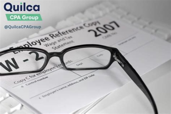 Do consultants receive W-2?